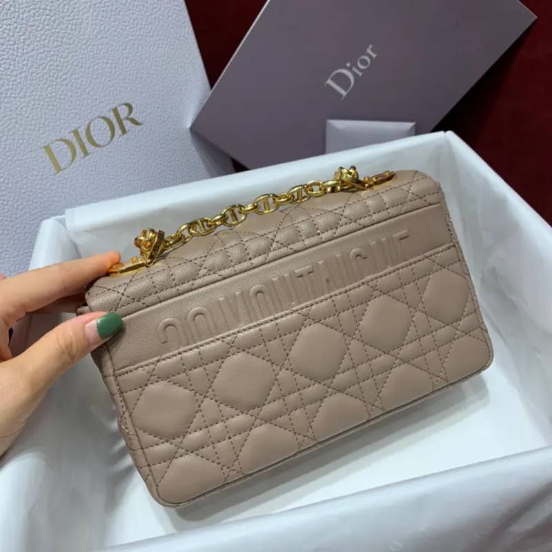 ML125 5 High Quality Bags - Image 5