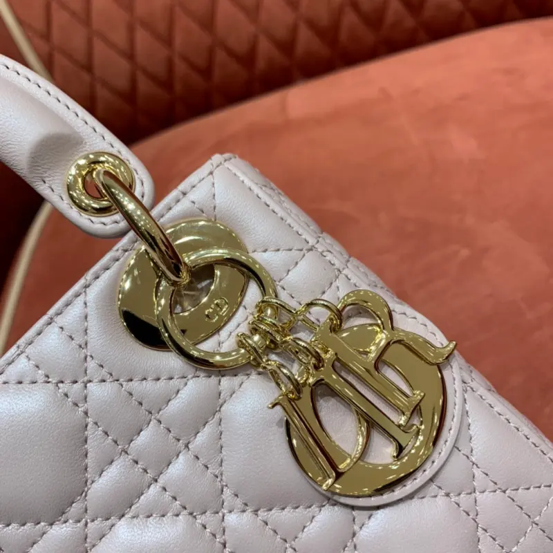 ML79 High Quality Bags - Image 7