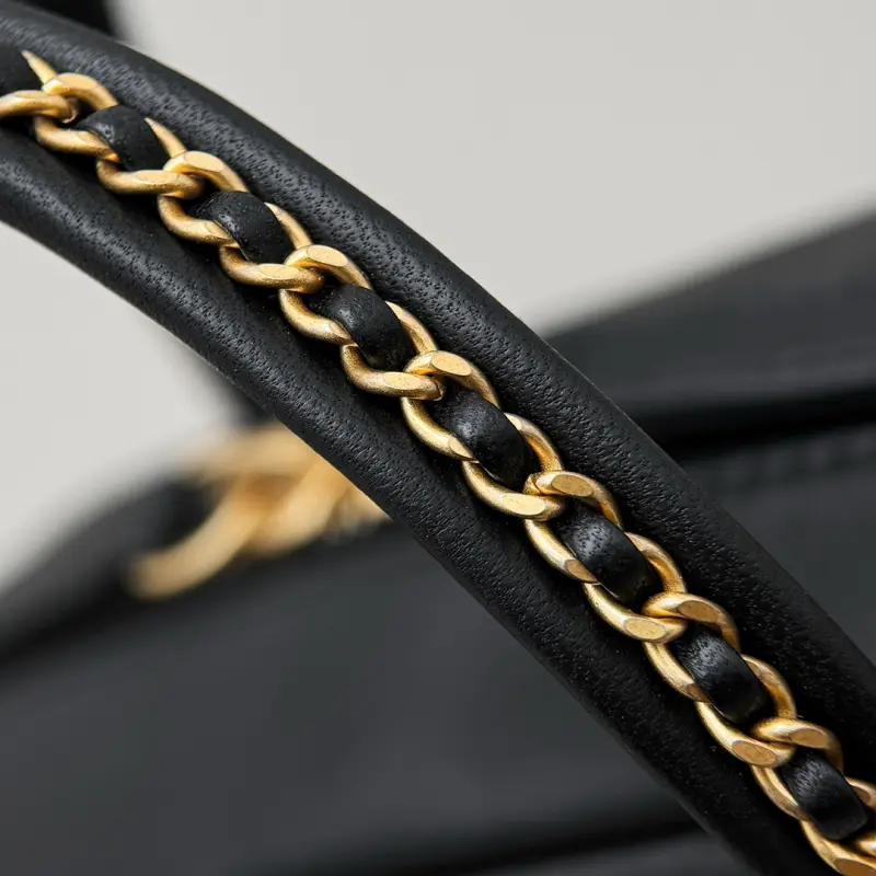 25c Camera Bag Black High Quality Bags - Image 10