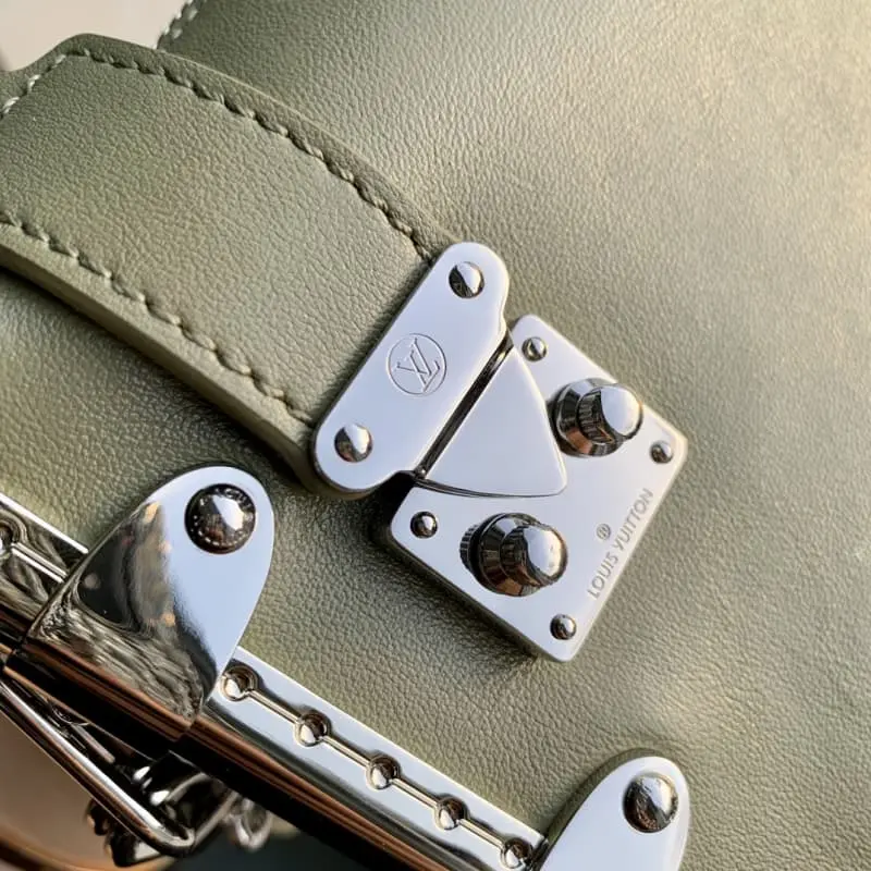 M25445 Dark Green 23x12x4cm High Quality Bags - Image 6