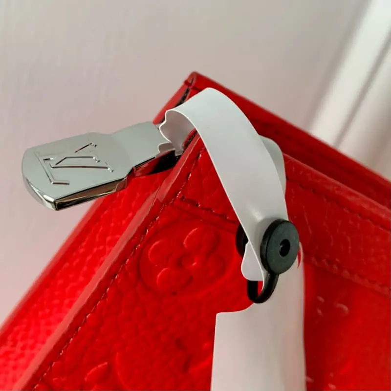 M61692 S7 27x21x6cm High Quality Bags - Image 6