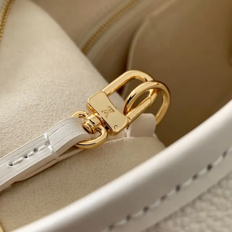 M24652 HH46 29.5x24x12cm High Quality Bags - Image 6