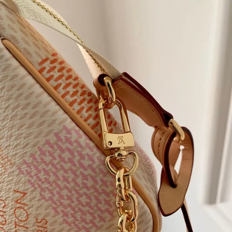 M40642 Pink (red check) 23.5x13.5x4cm High Quality Bags - Image 5