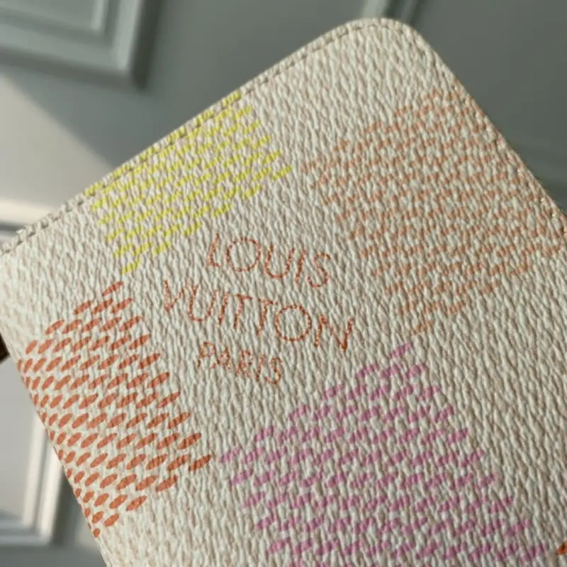 N40748 S1 19.5x10.5x2.5cm High Quality Bags - Image 4