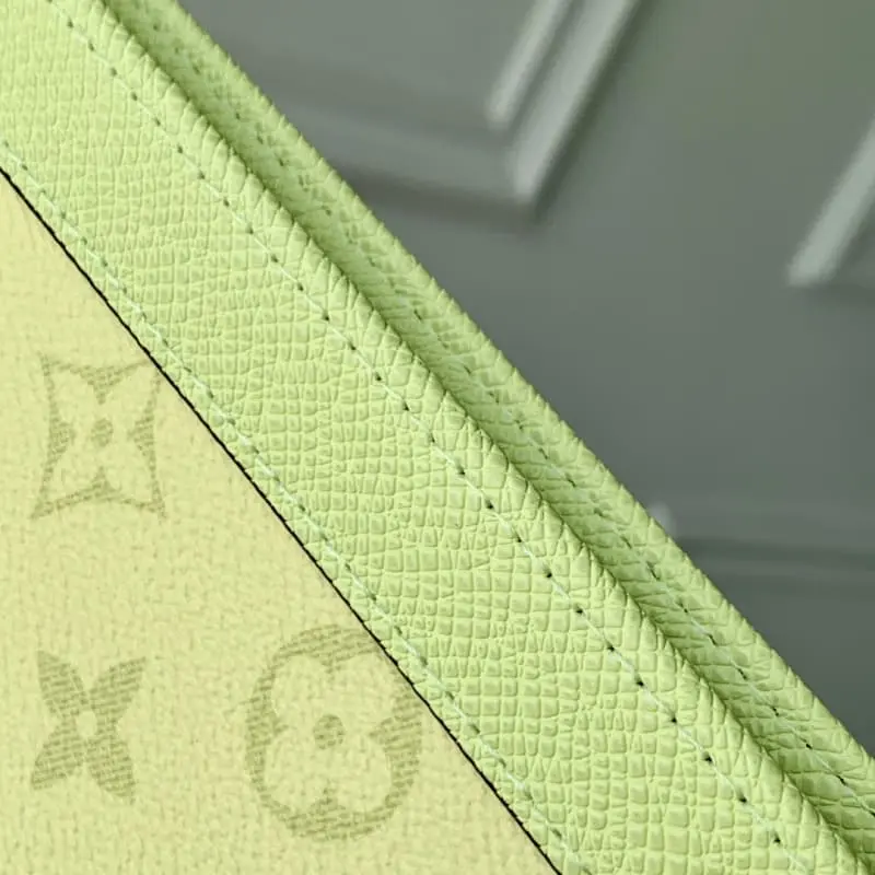 M14011 26x20cm High Quality Bags - Image 5