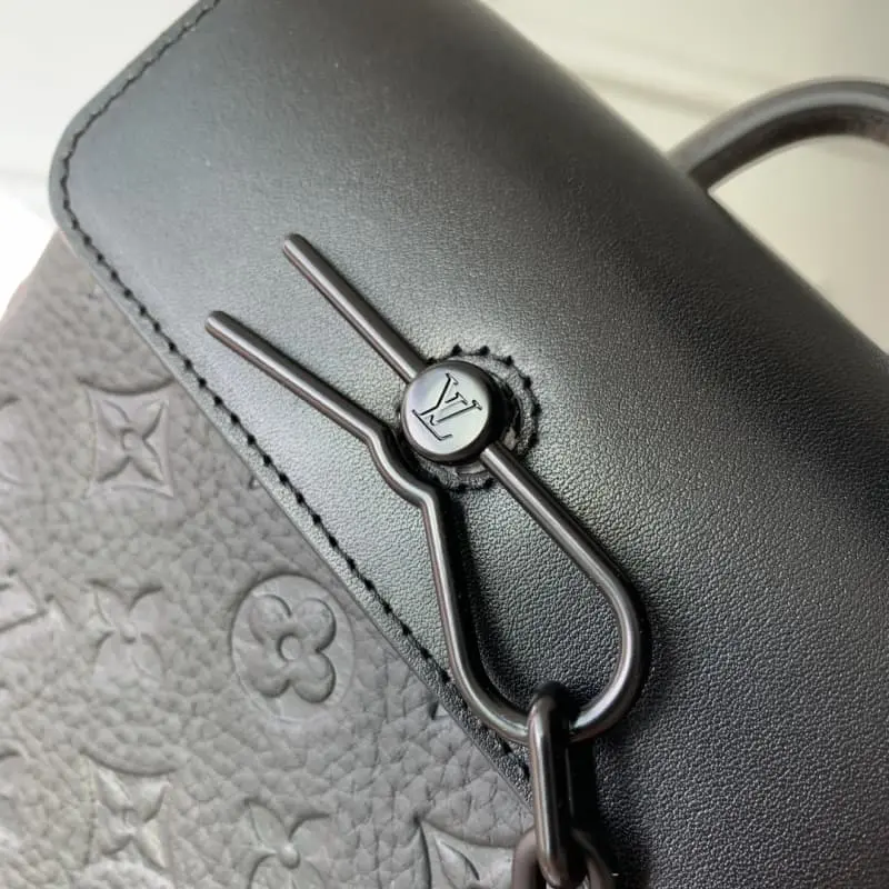 M82772 Full leather black 15x18x7cm High Quality Bags - Image 5