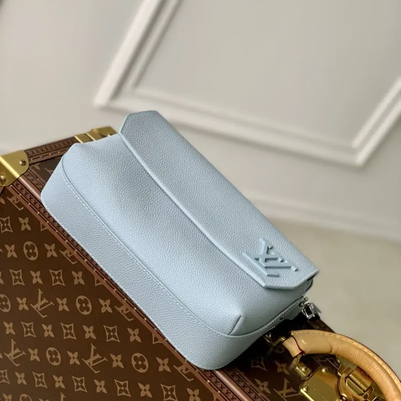 M23710 S2 23.5x18x7cm High Quality Bags - Image 4