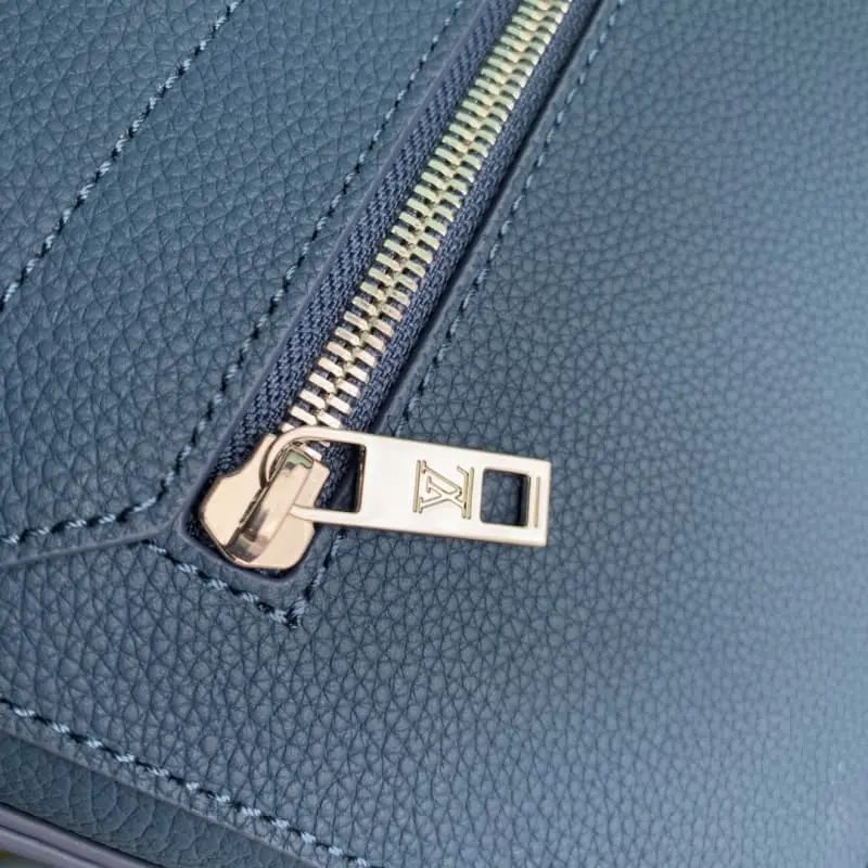 M23709 S2 28x24x10cm High Quality Bags - Image 5