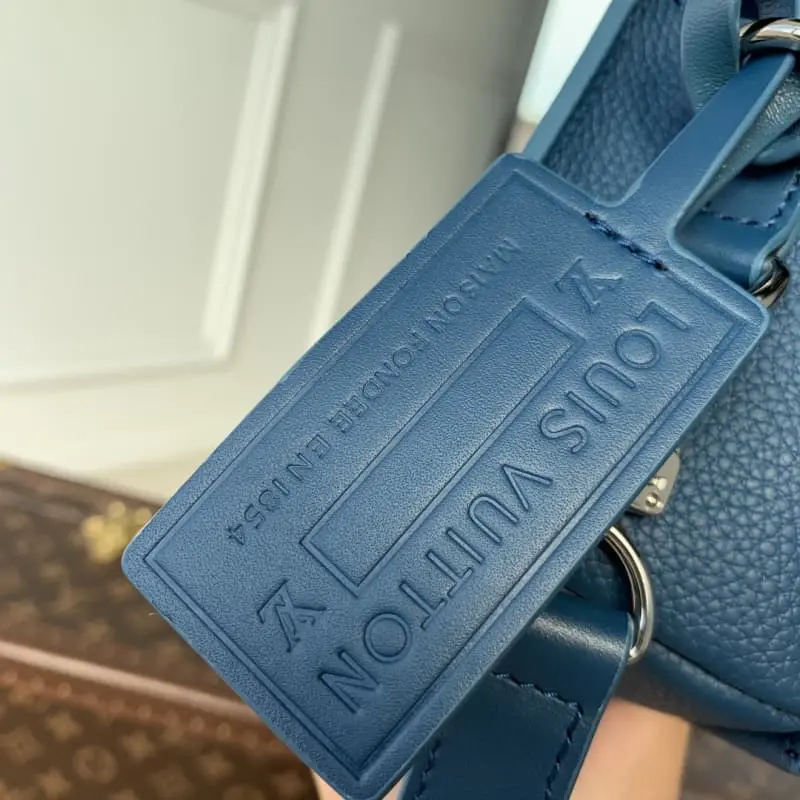 M82804 S2 17.3x12x7cm High Quality Bags - Image 4