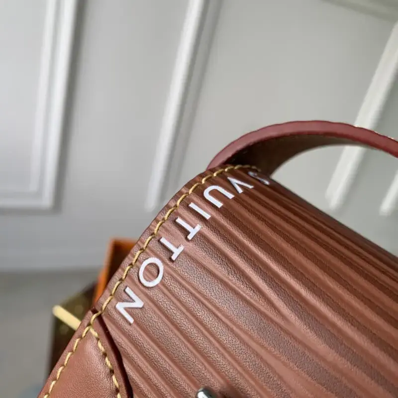 M23837 13x8x4.5cm High Quality Bags - Image 5