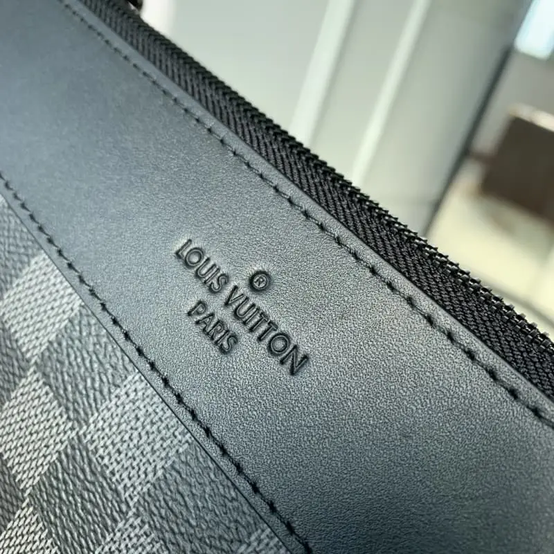 M82543 Black 32x21x8cm High Quality Bags - Image 5