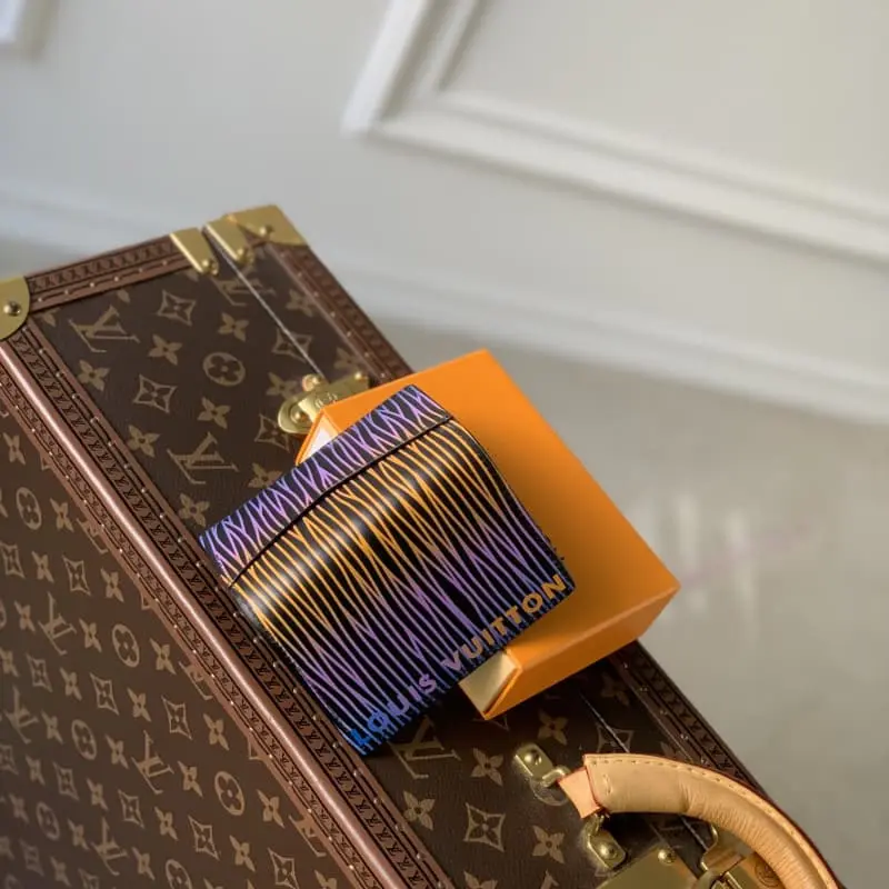 M82583 Blue (gradient) 7.5x11.1x1cm High Quality Bags - Image 3