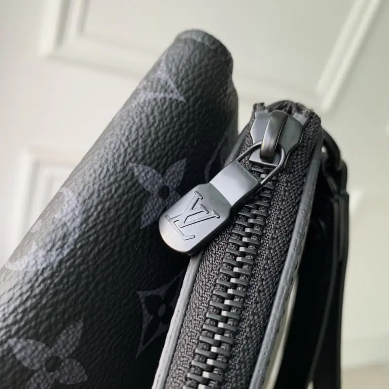 M82598 S1 28x22.5x3.5cm High Quality Bags - Image 5