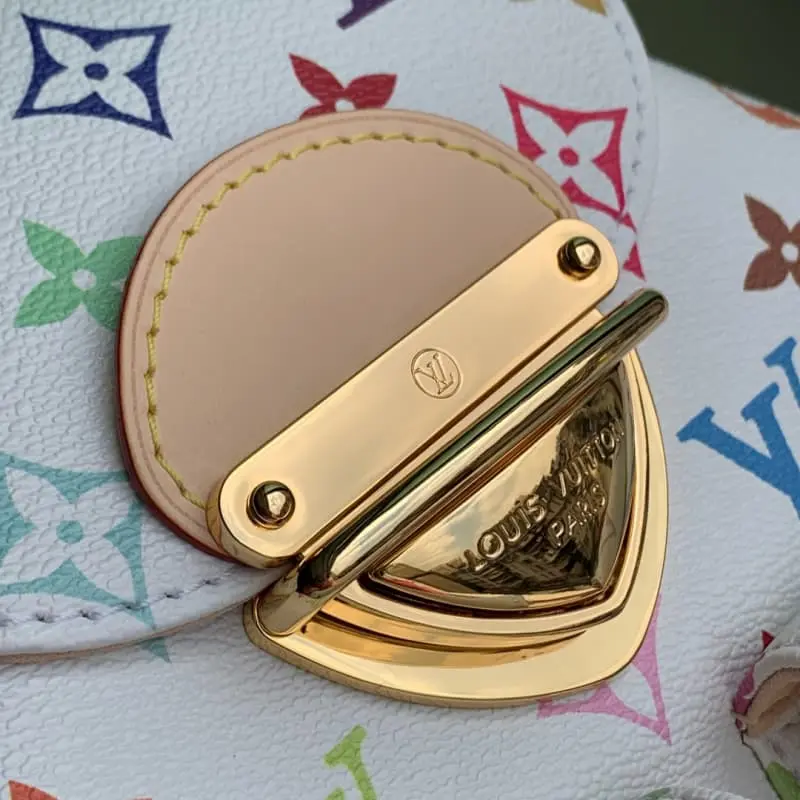 M13081 26x7x24cm High Quality Bags - Image 5