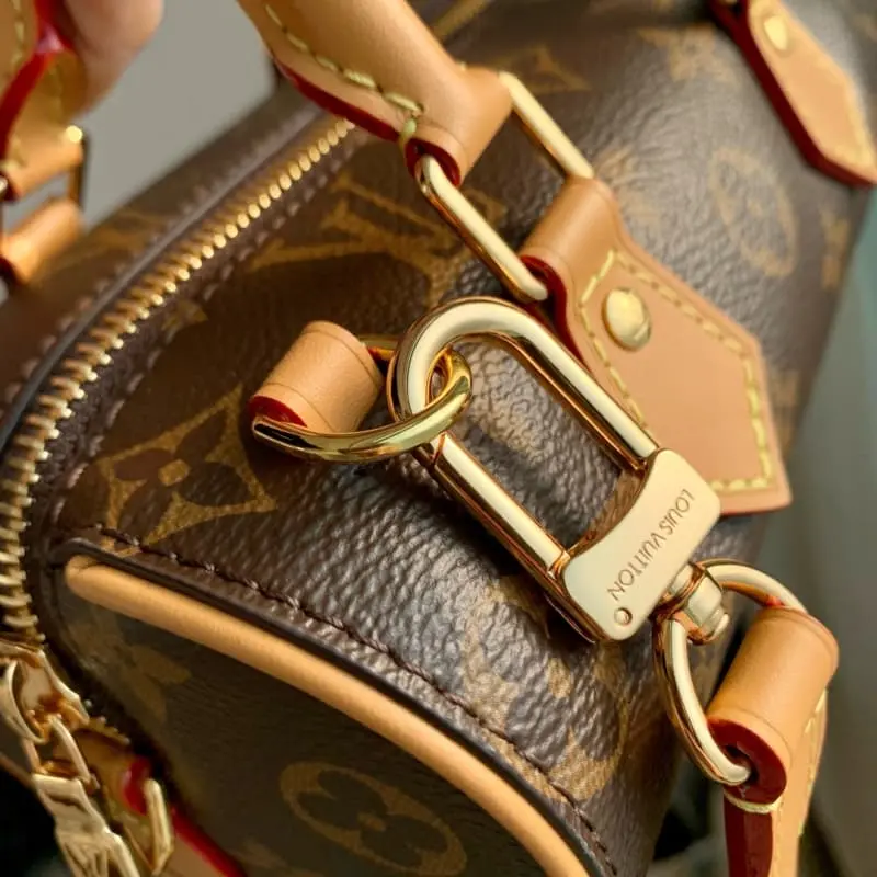 M13226 10.5x11.5x18cm High Quality Bags - Image 5