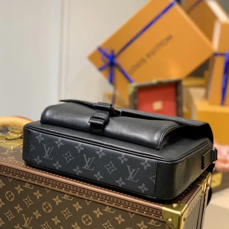 M30746 29x23x11.5cm High Quality Bags - Image 4