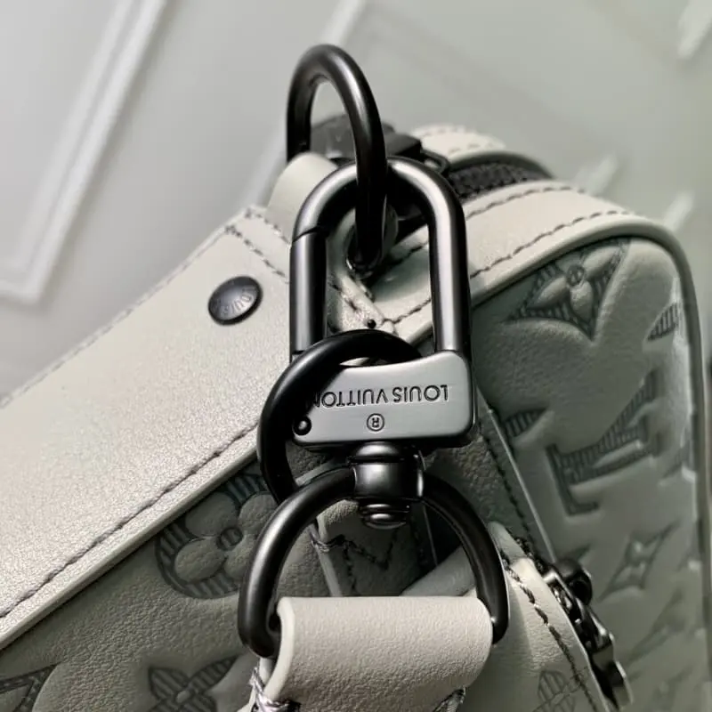 M46603 Grey 25x18.5x7cm High Quality Bags - Image 5