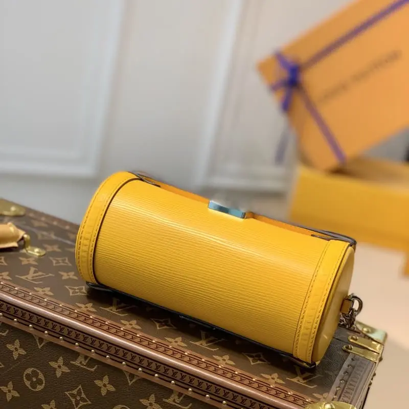 M58647 19x9x9cm High Quality Bags - Image 4