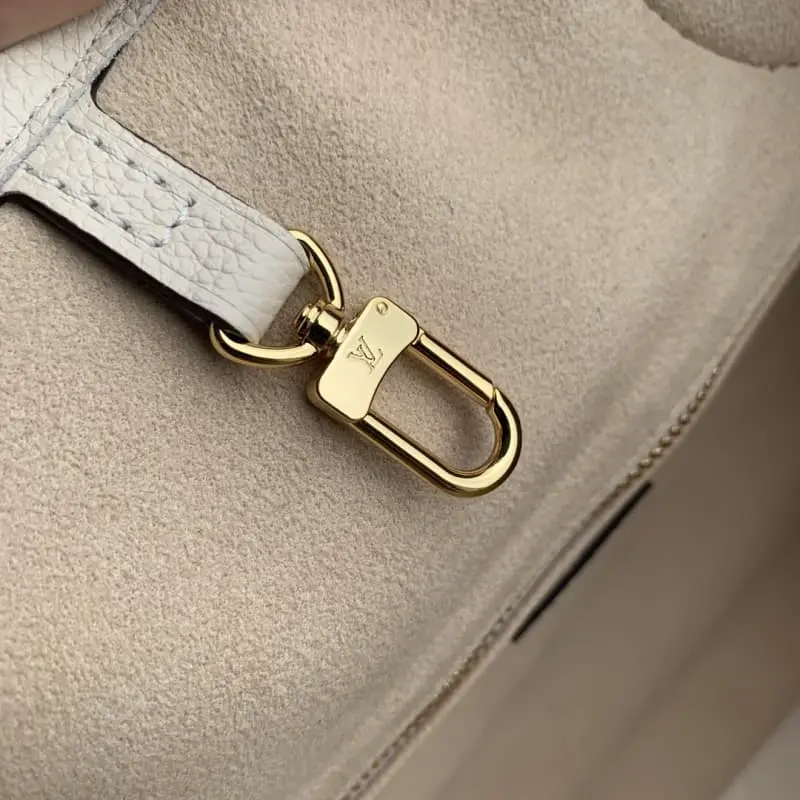 M46676 Beige 31x28x14cm High Quality Bags - Image 5