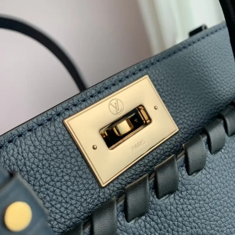 M21569 Blue 30.5x24.5x14cm High Quality Bags - Image 5