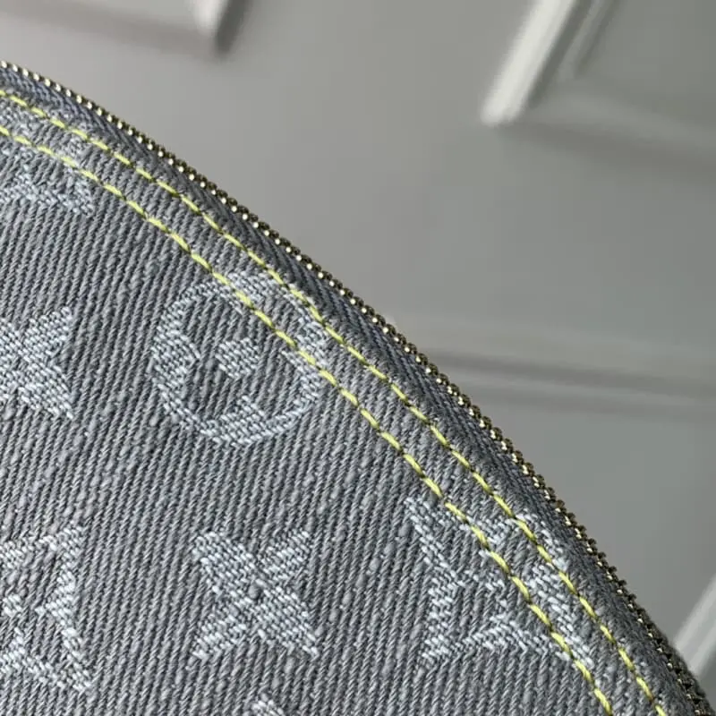 M13751 Grey 12x6x19cm High Quality Bags - Image 5