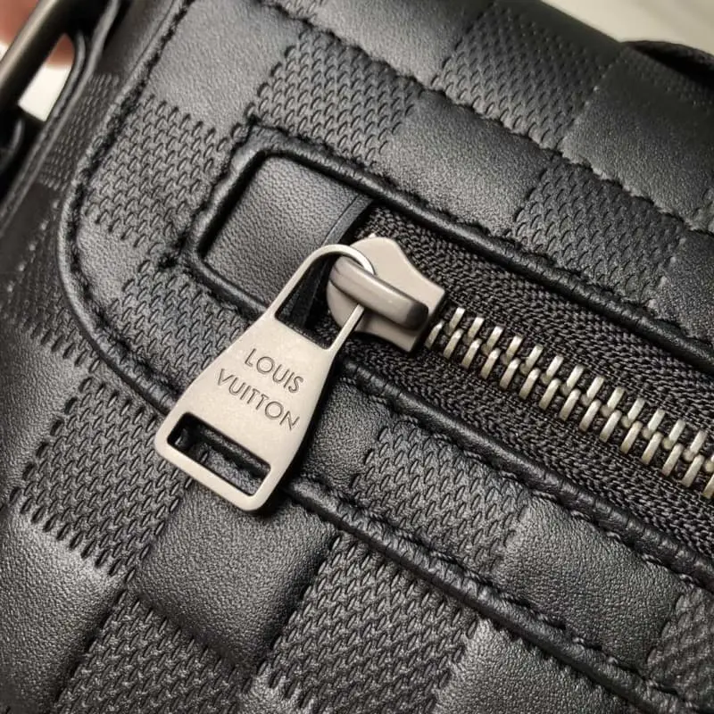 N41286 29x23x6cm High Quality Bags - Image 5