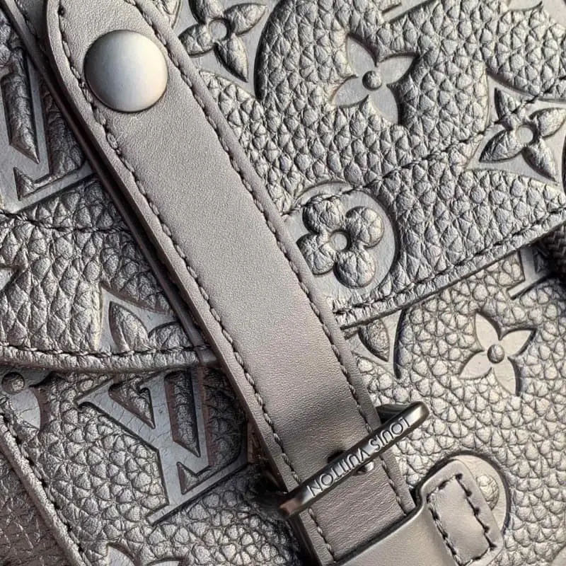 N41379 41x48x13cm High Quality Bags - Image 5