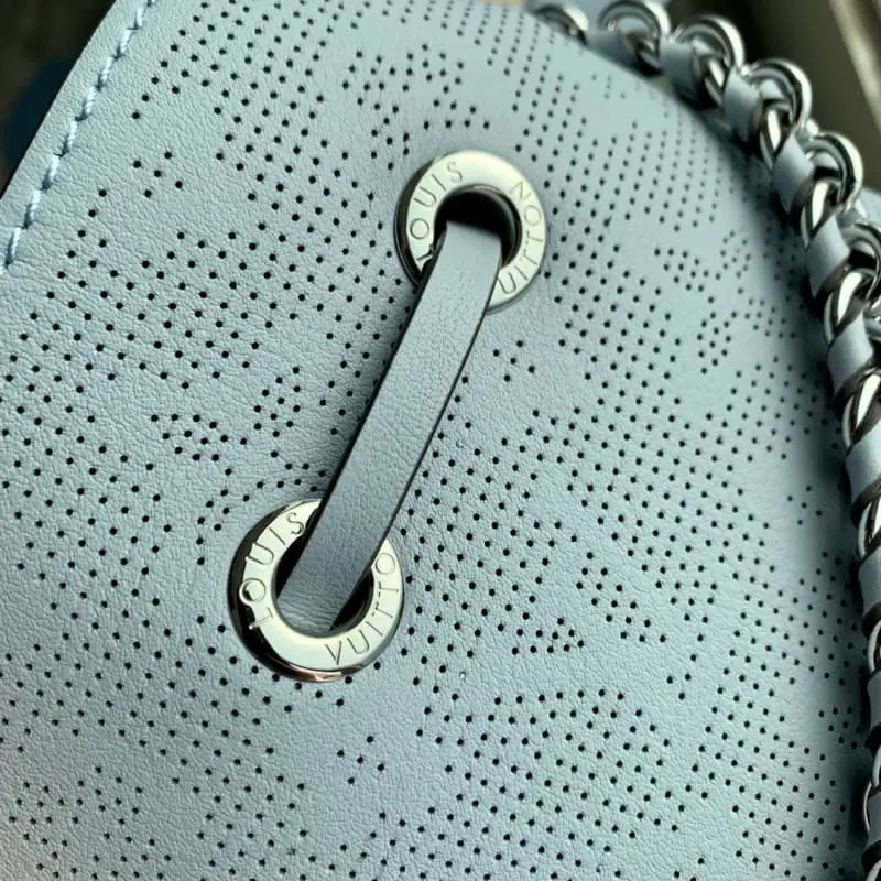 M21582 19x22x14cm High Quality Bags - Image 5