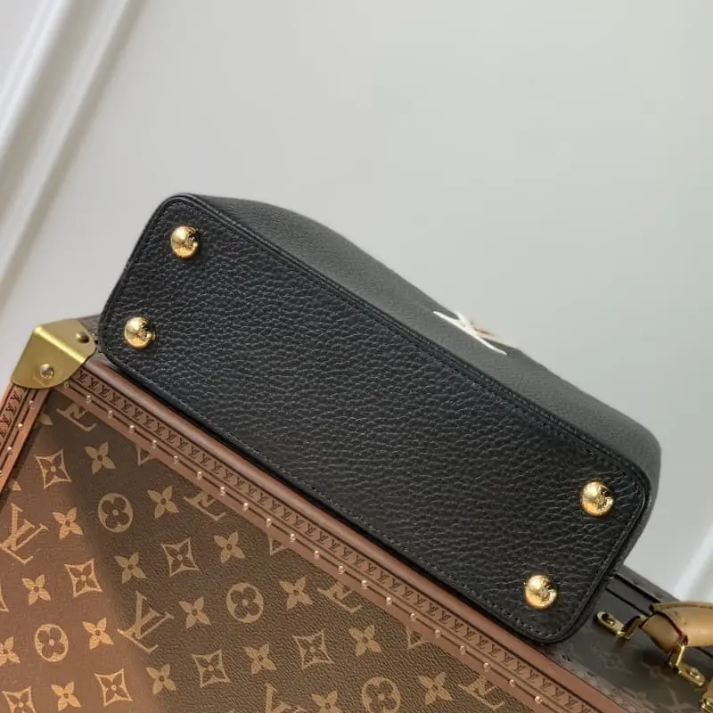 M59653 27x18x9cm High Quality Bags - Image 4