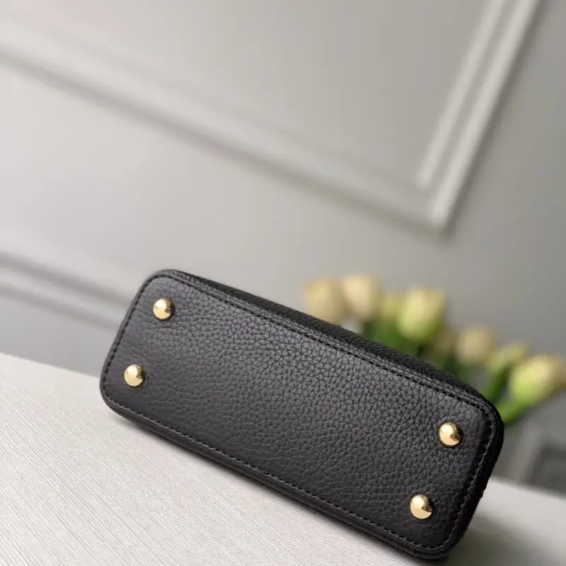 M56071 21x14x8cm High Quality Bags - Image 4