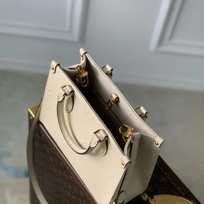 M45653 White Embossed 25x19x11.5cm High Quality Bags - Image 5