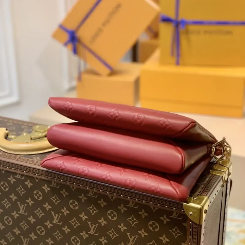 M59275 26x20x12cm High Quality Bags - Image 4