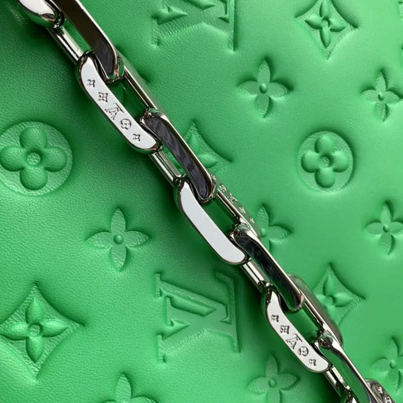 M57936 26x20x12cm High Quality Bags - Image 5