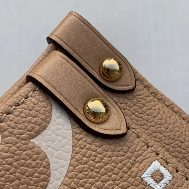 M46015 35x27x14cm High Quality Bags - Image 4