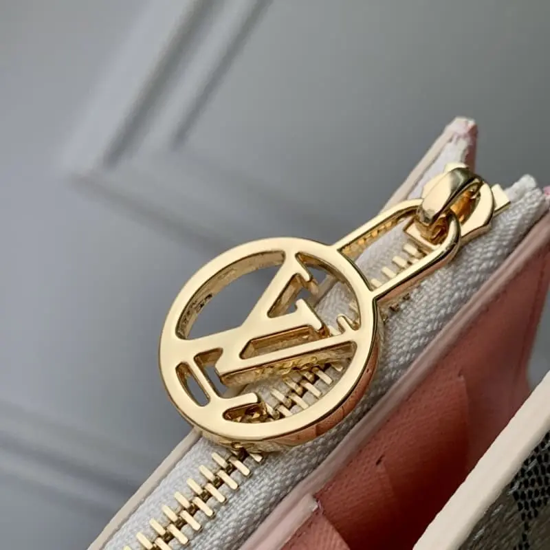 N00133 White Grid 9x11.5x1.5cm High Quality Bags - Image 5