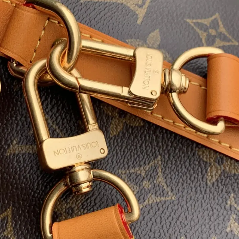 M14017 24x16x22cm High Quality Bags - Image 5