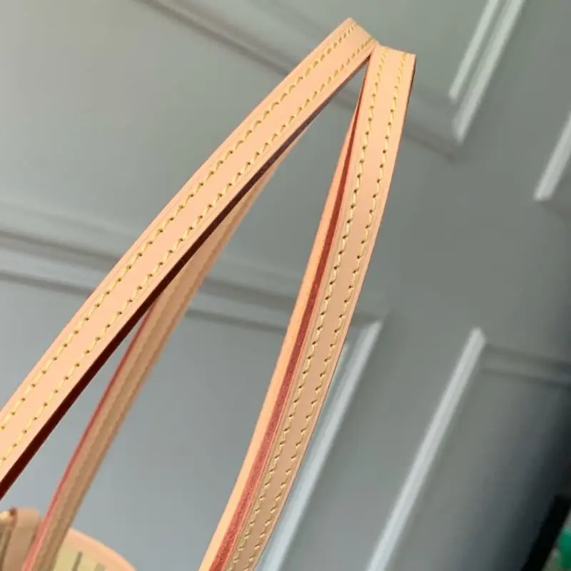 M11948 32x19x39cm High Quality Bags - Image 5