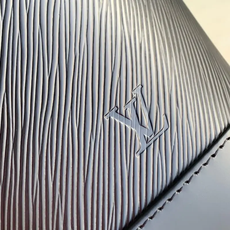 M24932 S2 27x33x20cm High Quality Bags - Image 5