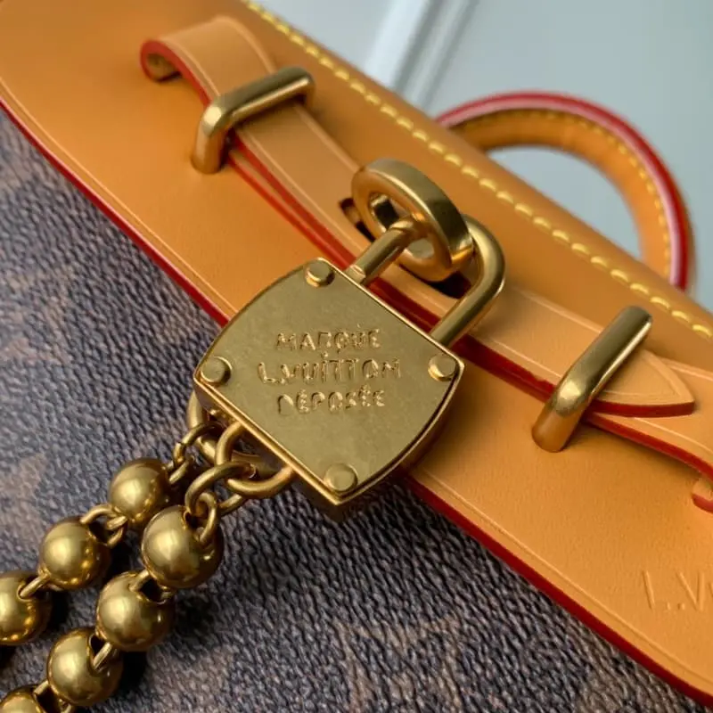 M11630 16.5x20x8.5cm High Quality Bags - Image 5