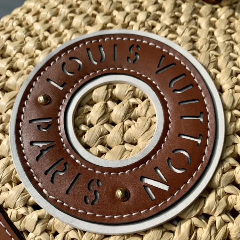 M24722 HH155 22x24x15cm High Quality Bags - Image 6