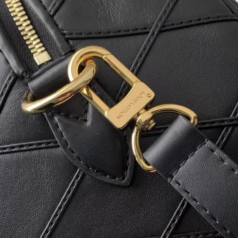 M24206 Black 25x19x15cm High Quality Bags - Image 5