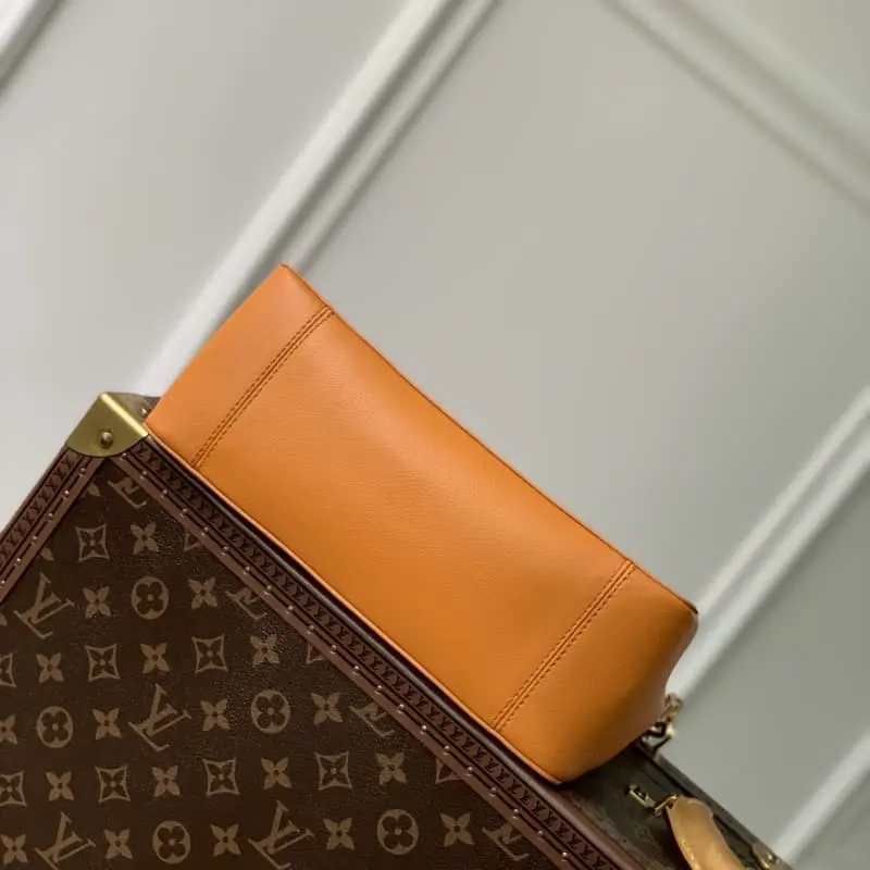 M25048 24x17x9cm High Quality Bags - Image 5