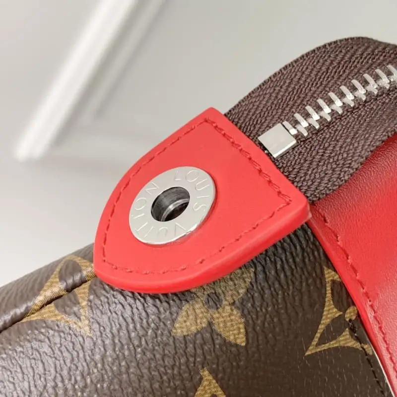 M13199 Red 21x7.5x30cm High Quality Bags - Image 5