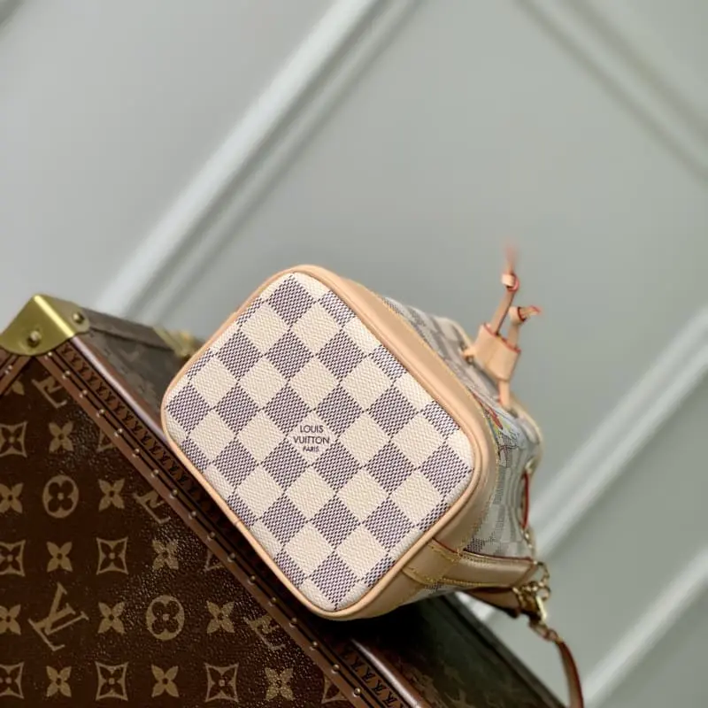 N40511 13x16x10cm High Quality Bags - Image 5