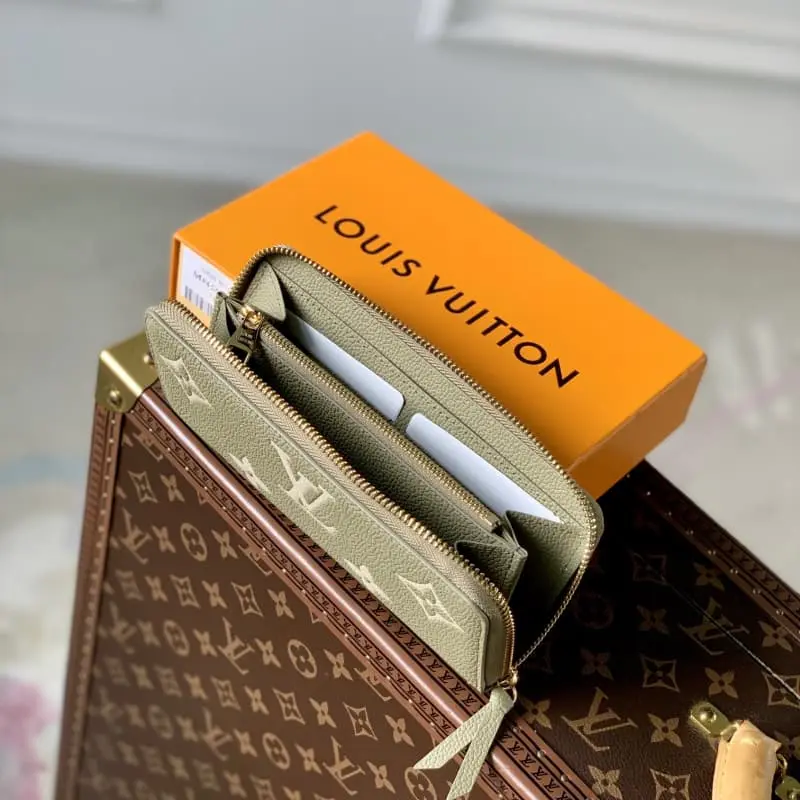 M82478 Grass Green (Silk Screen) 20x9x2cm High Quality Bags - Image 5