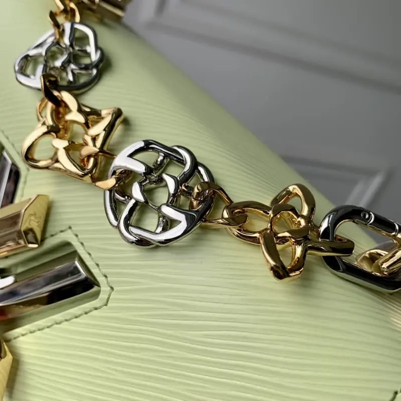 M22768 Apple Green 19x15x9cm High Quality Bags - Image 5