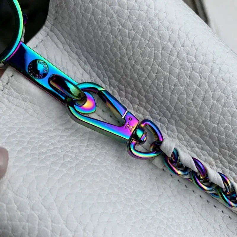 M22055 WhiteMini 21x14x9cm High Quality Bags - Image 5