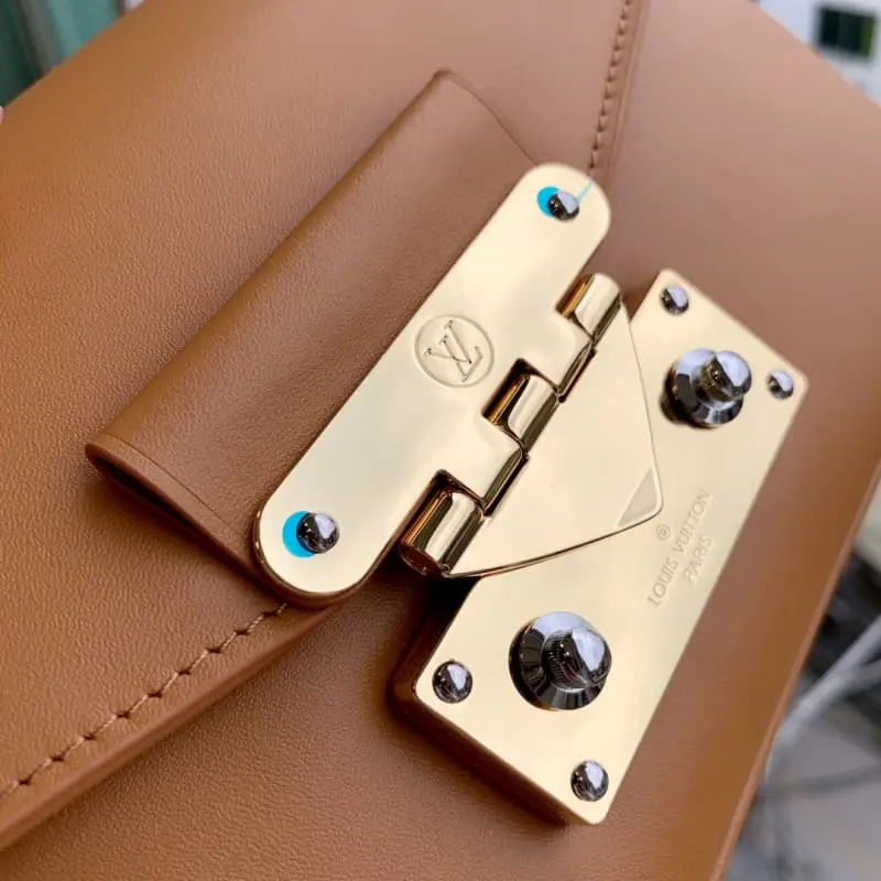 M20396 24x15x6cm High Quality Bags - Image 5