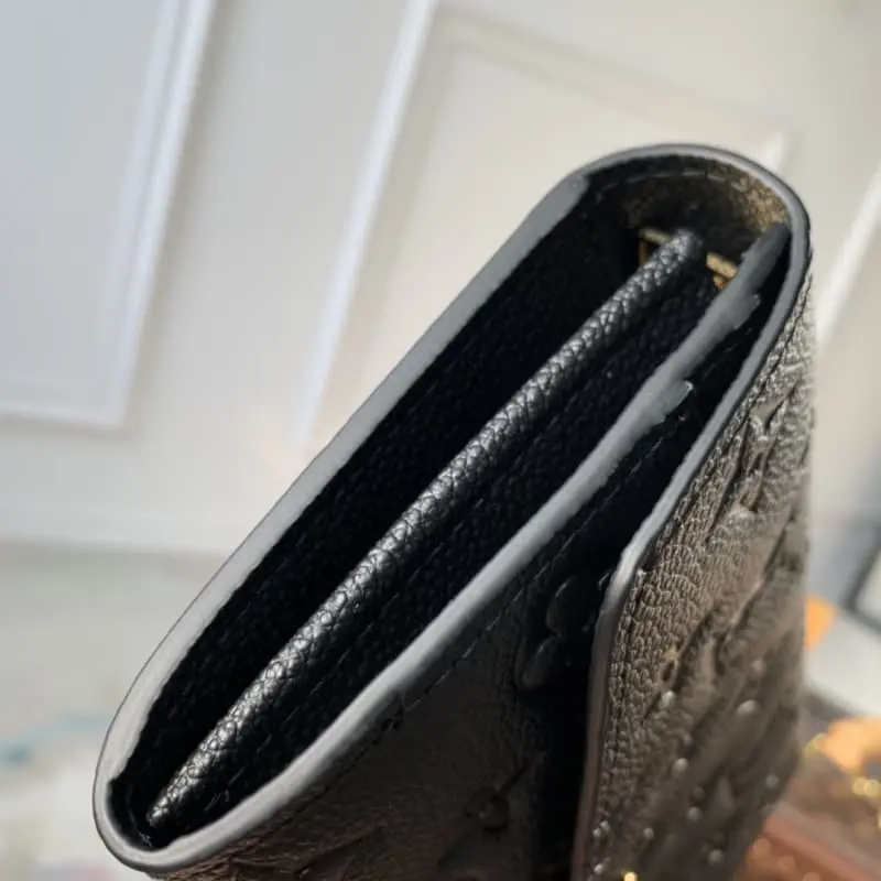 M82257 Black 19x10.5x2cm High Quality Bags - Image 5