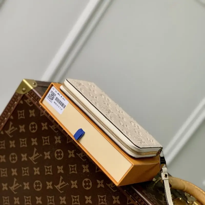 M82212 19.5x10.5x2.5cm High Quality Bags - Image 3